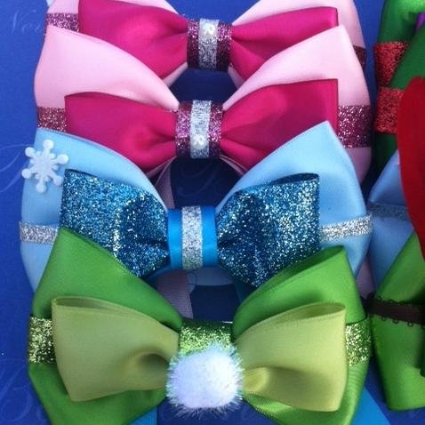 #Disney Fanatic. Bow Maker. Glitter Lover.  Princess at Heart. Use hastag #AdventurelandBows
Instagram: @AdventurelandBows