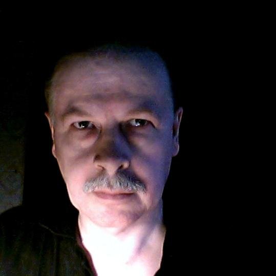 Заповеди от сердца,а не от Бога. Воспитываю сам себя, увлекаюсь собственной жизнью.Слушаю немецкие военные марши.Сторонник себя и конституционной монархии