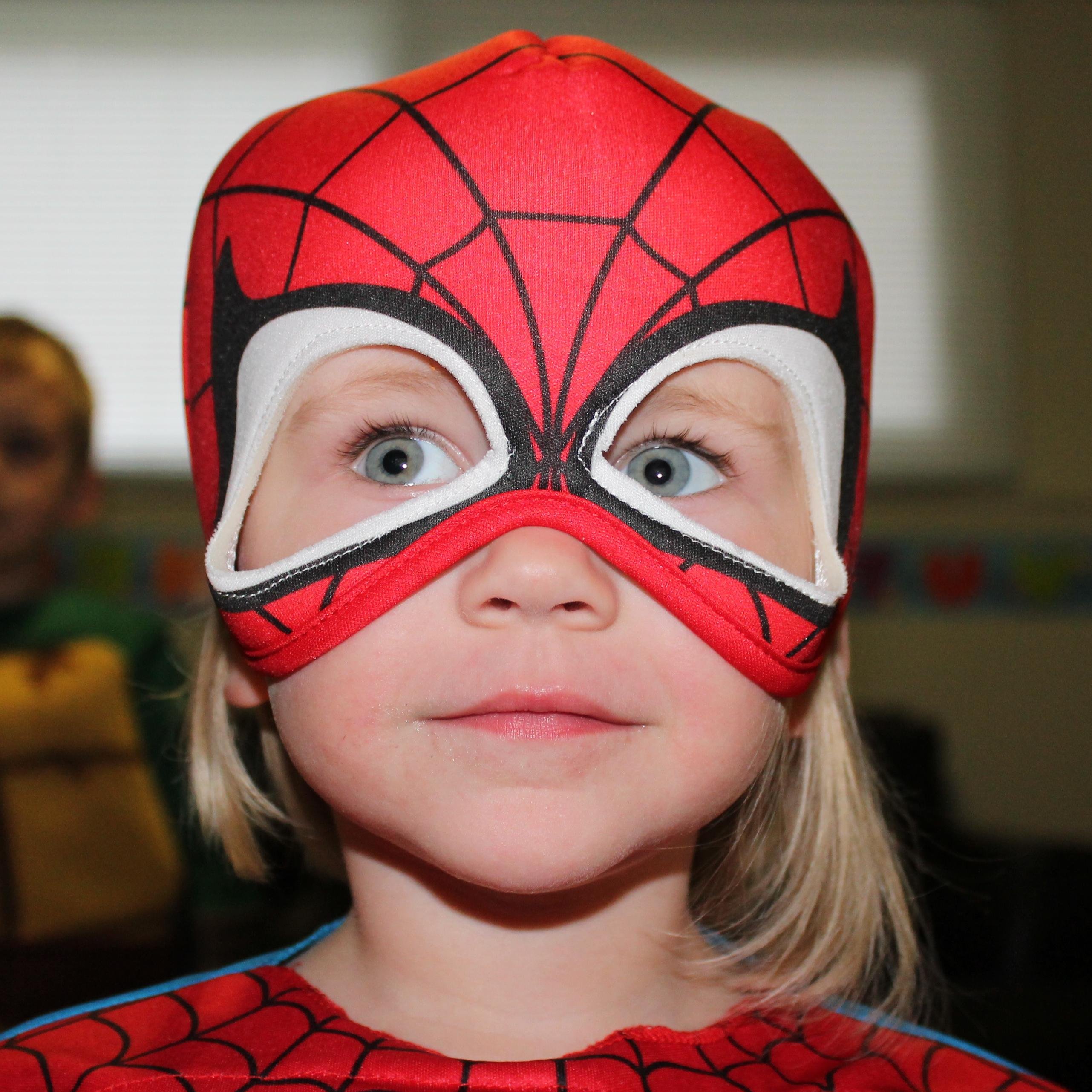 mapleleaf2323's profile picture. 