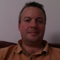 J_J______'s profile picture. Living happily in Ascot with my lovely wife, sons and (not so lovely) dog. Until someone decided it was OK to send low-flying aircraft over my house all day