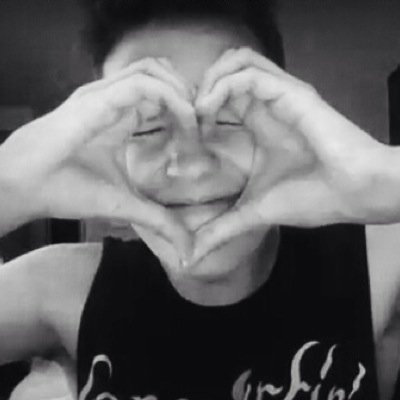 dm me compliments about other whitesiders bc everyone deserves to feel good about themselves❤️everything is anonymous