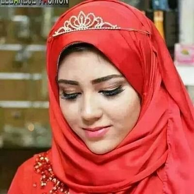 انا كلية علوم جامعة طنطا بحب الافلام الهندي وبعشق الهدوء والظلام