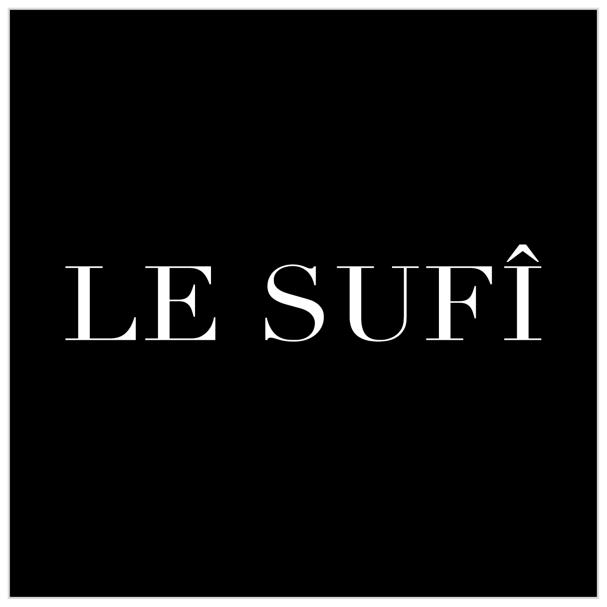Le Sufî es una marca de indumentaria de mujer que crea looks sofisticados con un touche d´rock para delinear un estilo audaz y cool.