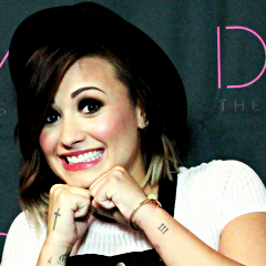 I’ve got an angel, called Demi Lovato, she doesn’t wear any wings, she wears a heart, that could melt my own