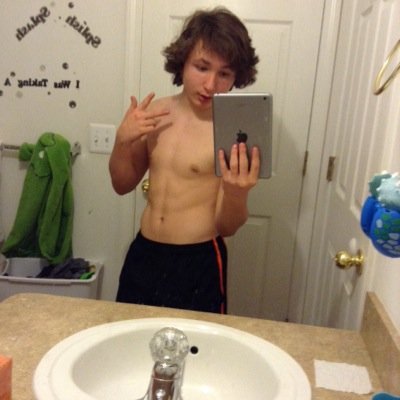 Follow me on instagram jeremy126990 Kik&snapchat jeremy126990 Singe follow i follow back