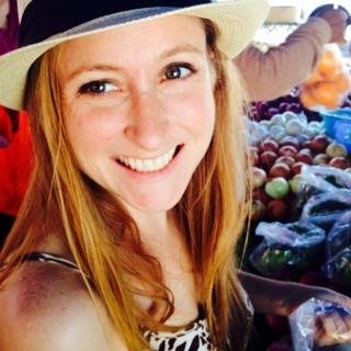 Body positive trainer and #yoga instructor, lover of #dachshunds, #running and all things #vintage