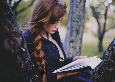 Livros é o mundo paralelo entre a imaginação e a vida real