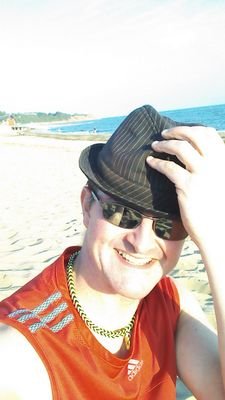 mikegodleman's profile picture. Web/social media advisor | Radio broadcasts | #BSL signer | Deaf user issues & #a11y | #UCL Alumni | Public speaker | Loves #Dancing #Photography | Socialholic