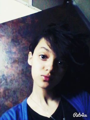 once upon a time I fall in love with her and one day I'll marry her #icequeen. بحبك و هتجوزك يا بت فاروق xD
