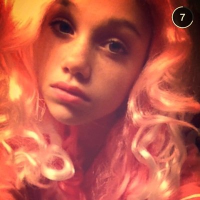 kitsuneXfox8's profile picture. Heyo ^3^ Im sam and i like hedgehogs!(there were no hedgehog emojis so i used a koala...DEAL WITH IT) Adventure time and hardcore music! I love Youtube!