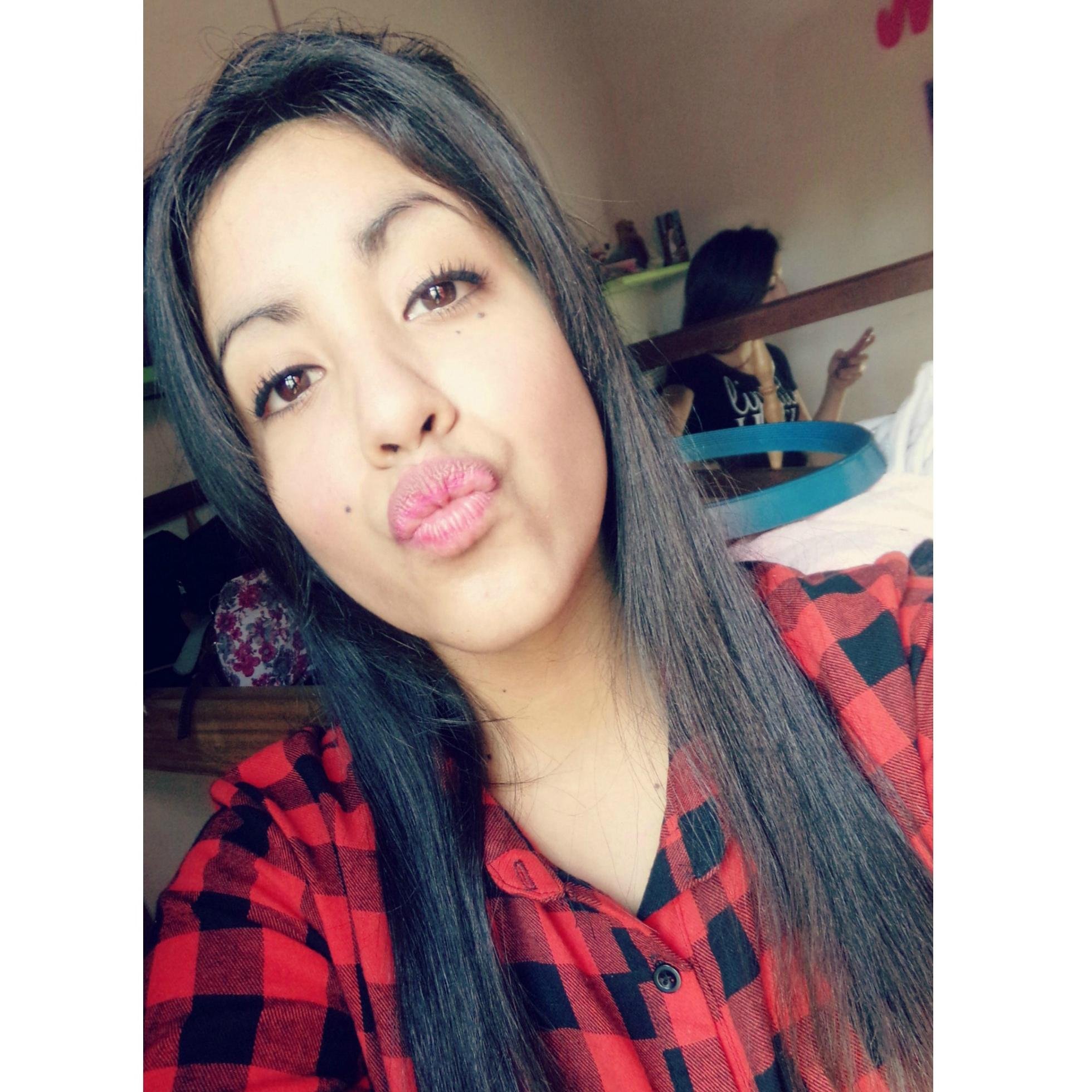 soy de camila y de viki