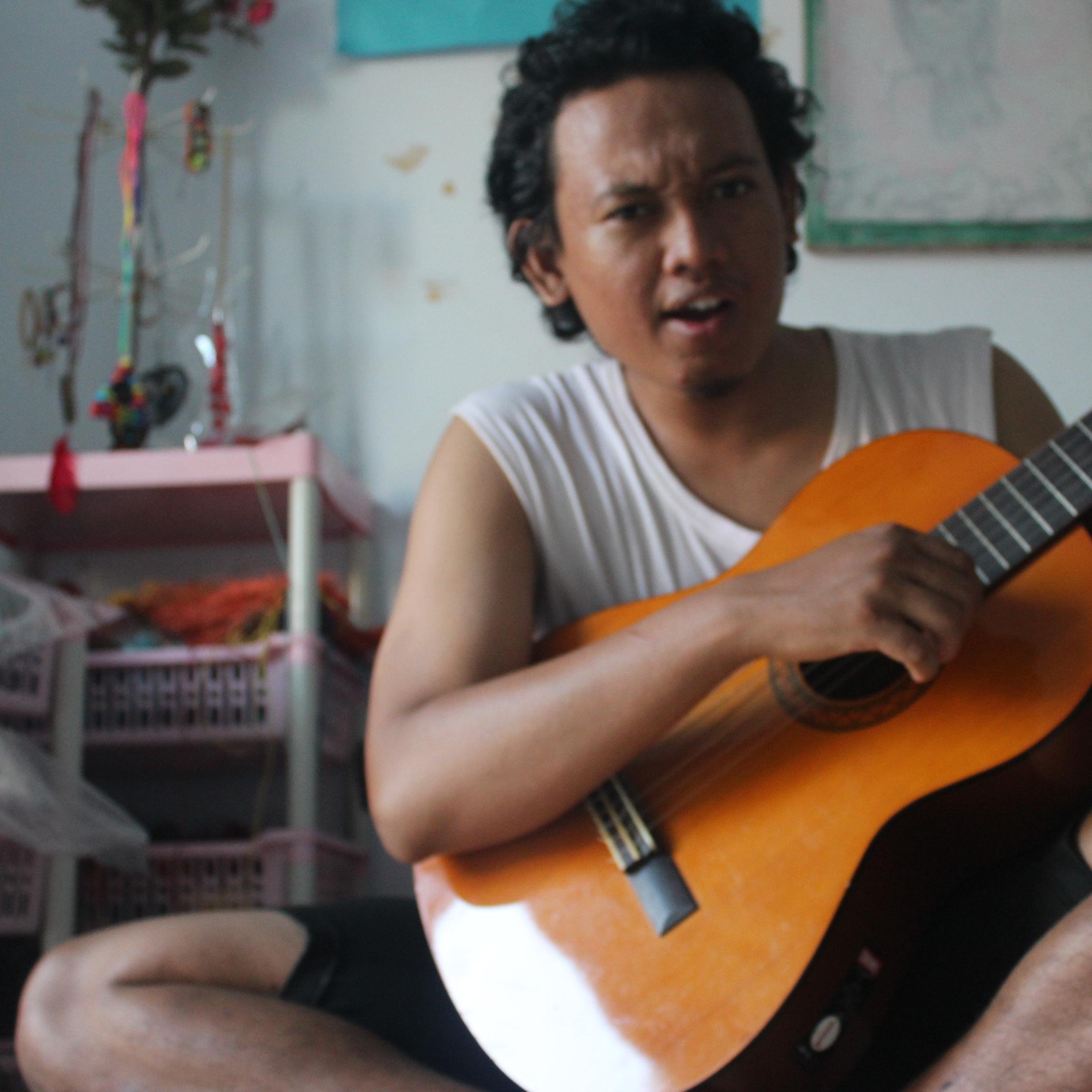 instagram; agung_gnuga fb:agung.as