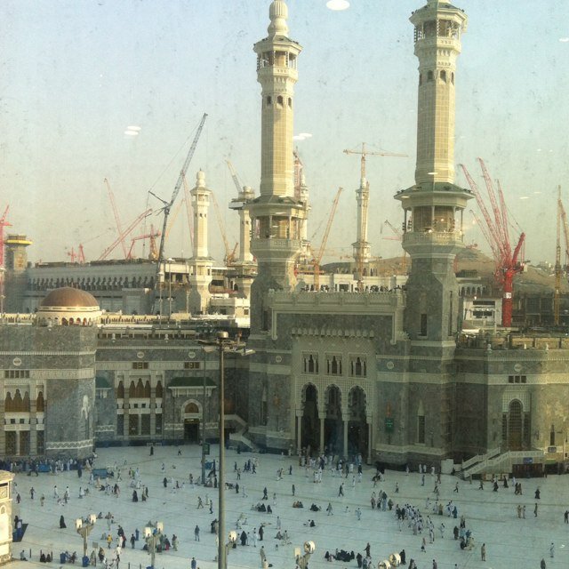 ‏‏‏شاب كويتي قبيلي متزوج عمري ٣١ لدي ابناء
اريد مطلقة لاتريد الانجاب او عقيم لأني لا اريد الانجاب (وابي الحلال فقط)،،،،وشكراً
