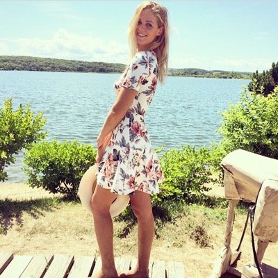 ClaudiaPN1's profile picture. Don't lose who you are in the blur of the stars. [HG-RP]