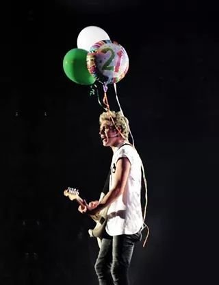 NIALLLLLLLLL!! : )