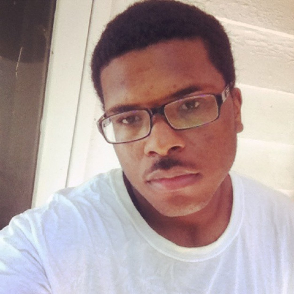 Banks_SG's profile picture. #Hampton University #Gemini #Q-T9 #MATICENT #WDEFradio #SG Instagram: banks_sg Kik: sgbanks