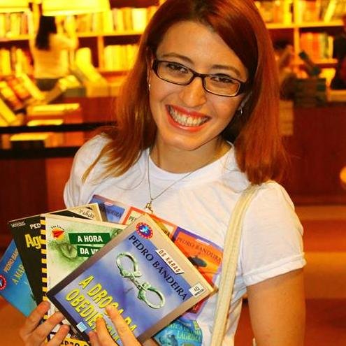 marianefrota's profile picture. Apaixonada pela Letras, o ensino, livros, séries, os escritores Pedro Bandeira e Samanta Holtz e as atrizes Rachel Blakely e Lana Parrilla 3