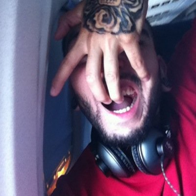 edward_sissors's profile picture. Live everyday like if it was your last