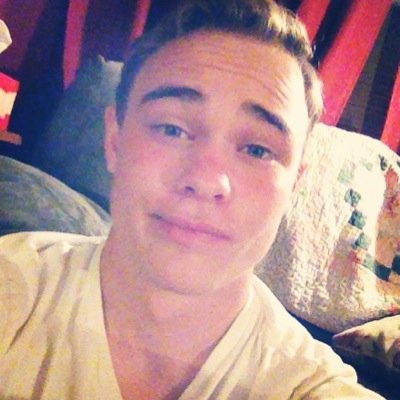 RisenArmy's profile picture. 18 years old | Pastor's kid | Preparing leaders for a revival in our generation! | Saved from addiction, depression, racism, and abuse.