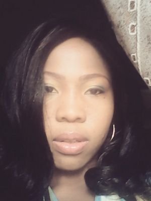 sarahbuba73's profile picture. 