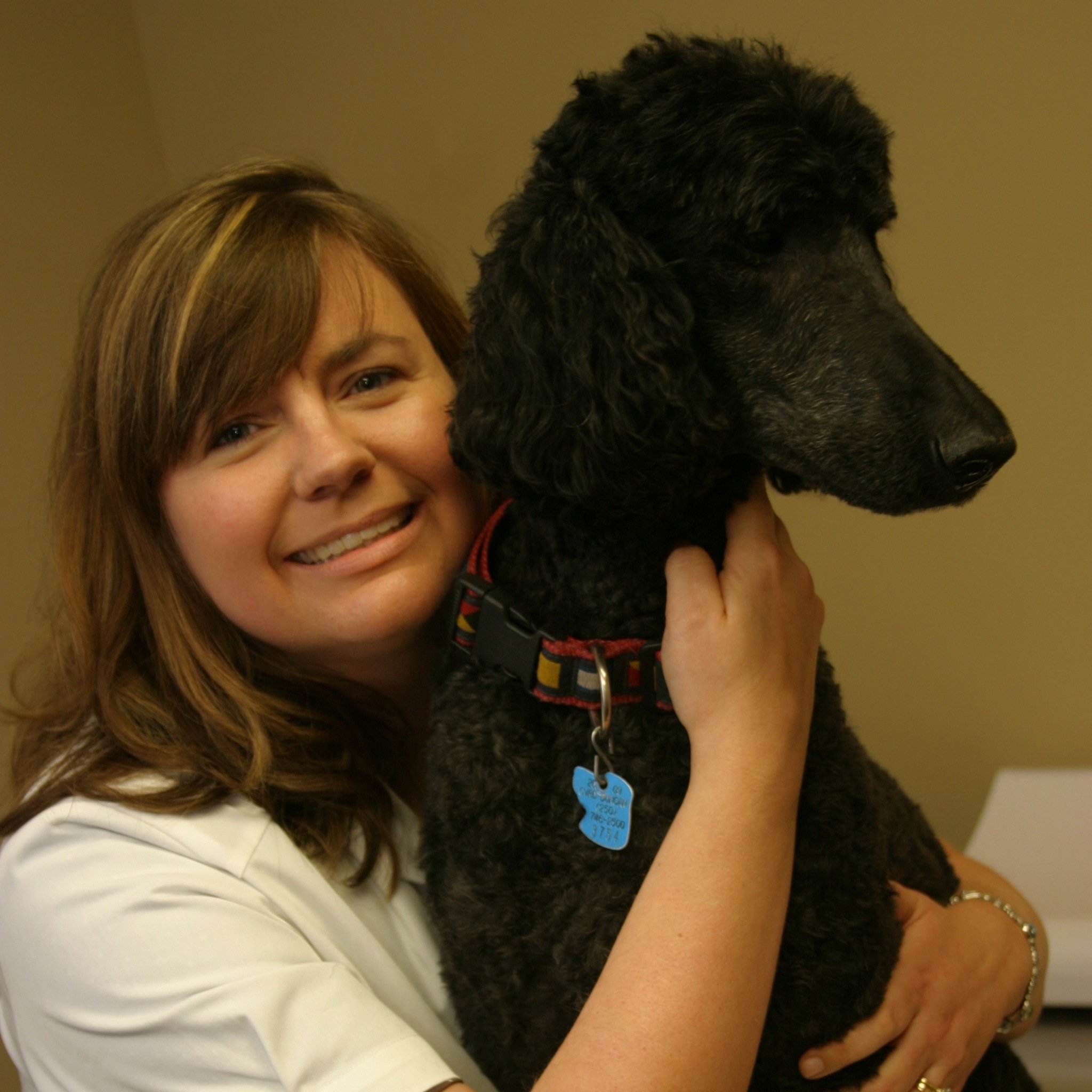 JaneVermeulen's profile picture. Veterinarian, Mrs. Vancouver Island, politico, mother, blogger, wife, homeless pet-owners advocate, zombie - lover. Not in that order.