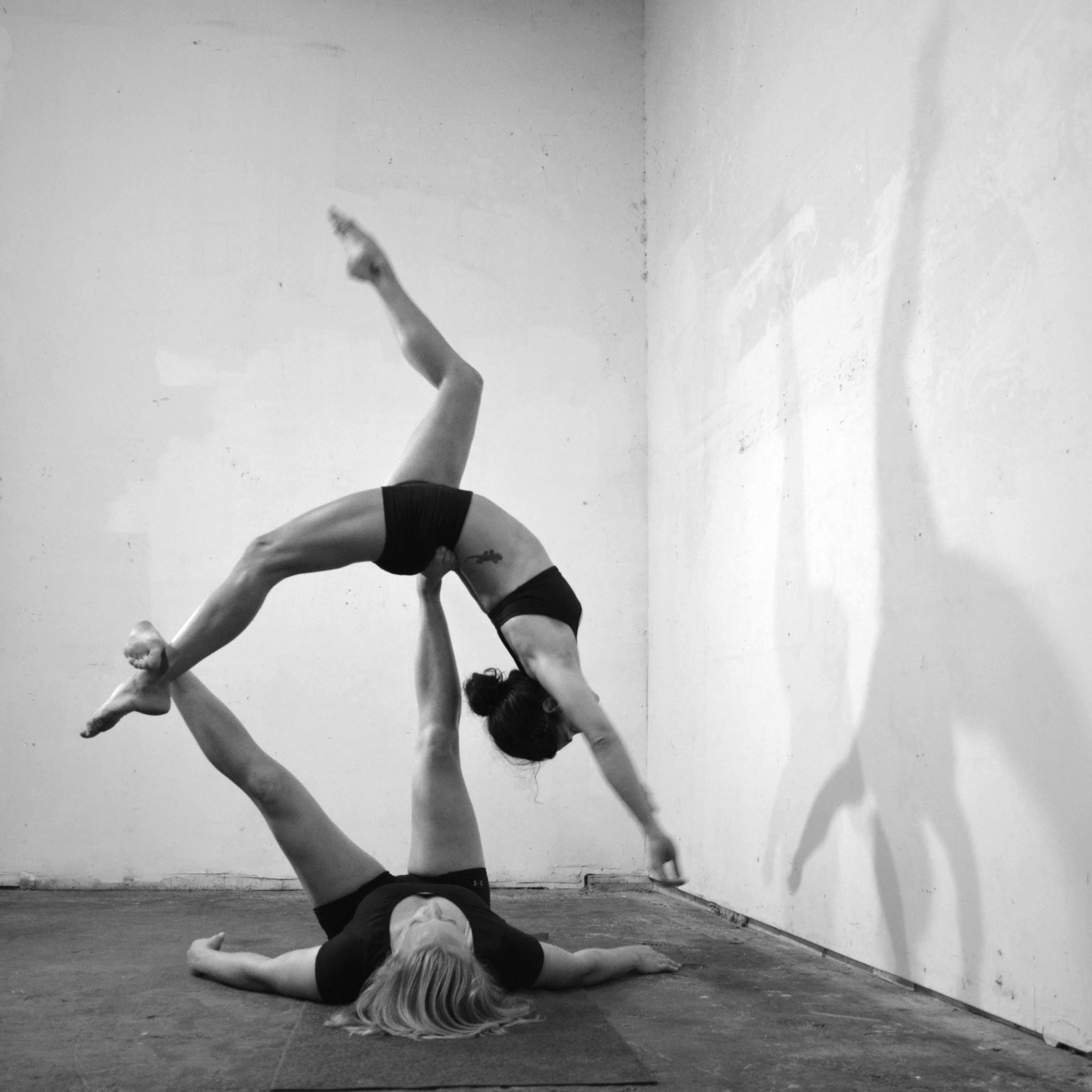 A ground arts school specializing in partner acrobatics and hand balancing.