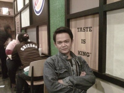 I’m a passionate guy who always looking for something new with tons of FUN.
 are you fun enough to be my friends?