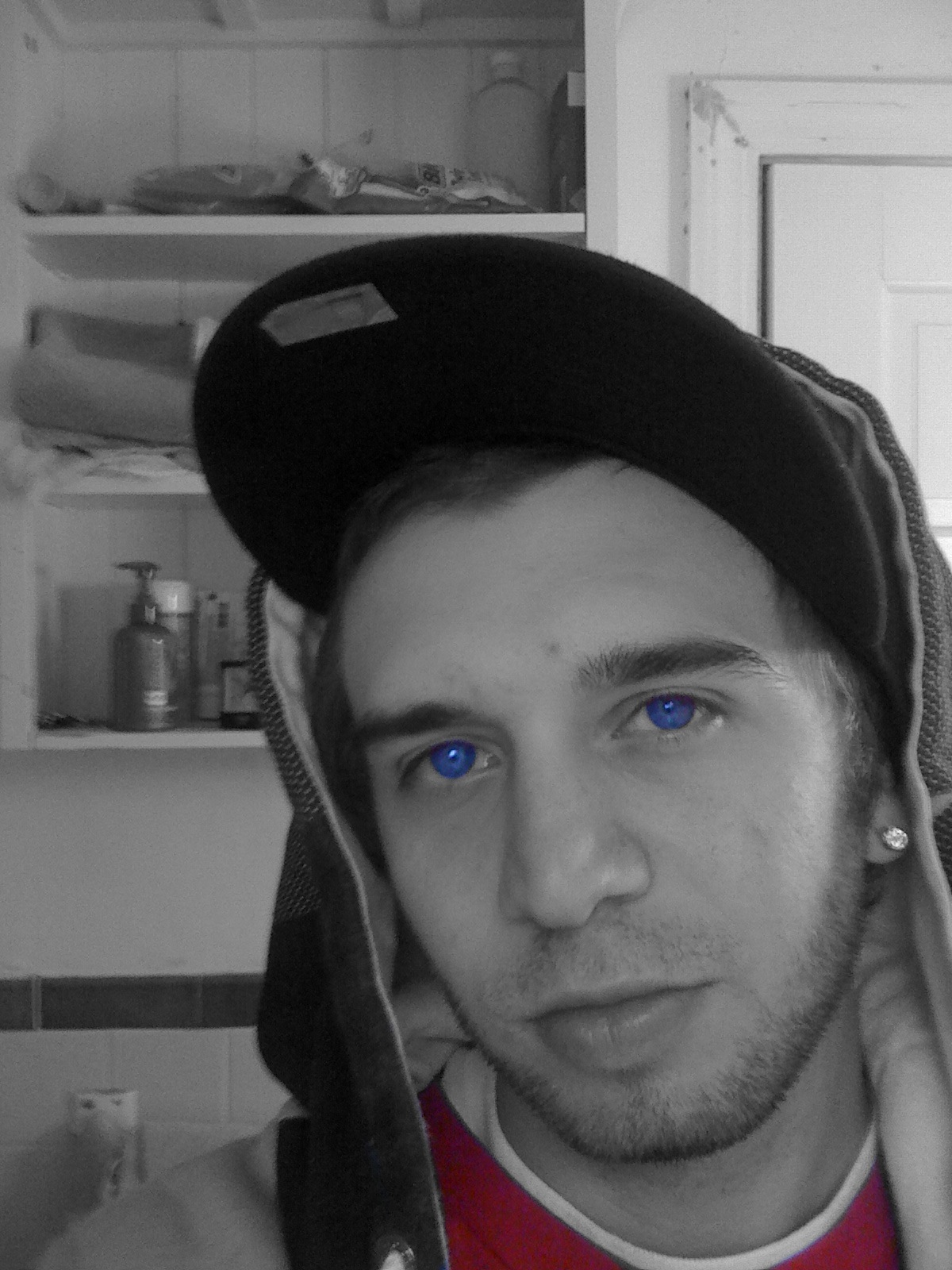 D3VINROSS's profile picture. I like to skateboard and film check me out on youtube at http://t.co/pX5MZXRe6N