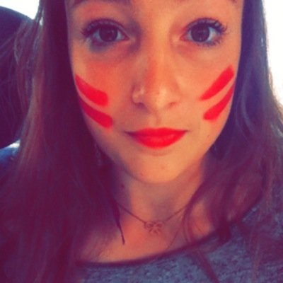J'aime ma vie uniquement par ce qui la compose ♡ La drogue ne m'empoisonne pas, la vie y arrive bien toute seule