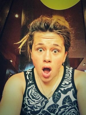 _lukeyfriend's profile picture. ☀️☀️☀️☀️