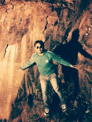 Hi All, This is Piyush.
A Benevolent Guy Who Lives for Sparkling  Happiness.