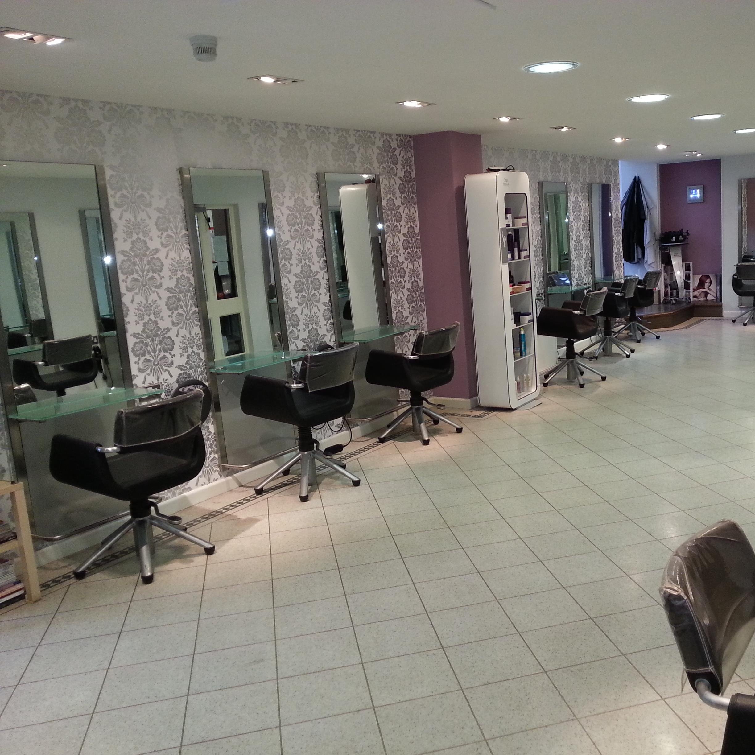 Busy unisex hair salon situated in the centre of Cheltenham town, established over 35 years 01242 582305