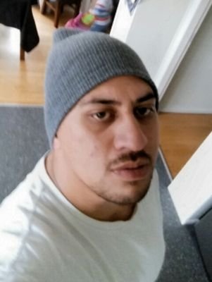 saramoana47's profile picture. 