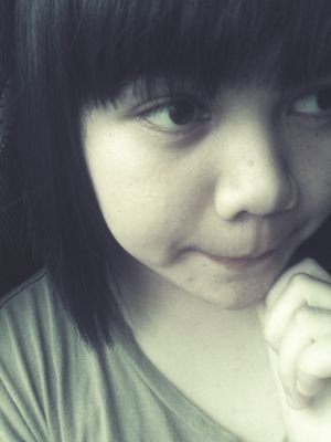 Im nisah,British Accent,eer excuse me?? Follow me..lol