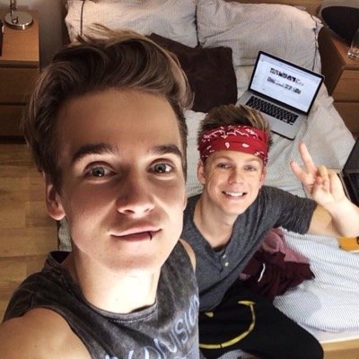 ZALFIE♡ || Youtubers are my life || Tyler is my queen || Met Marcus|| Shaytards || Suggs || Bethany Mota followed- 20/11/13