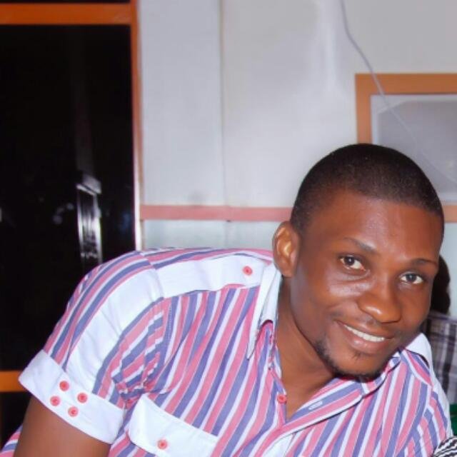 Am not perfect but am loyal.Am me. I ♥ ♪