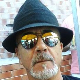 Radialista, Diretor, Produtor, Apresentador de Rádio e TV, Designer em Computação Gráfica.
