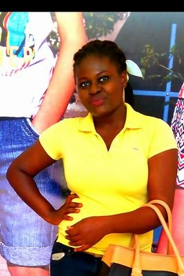 Actor,scriptwriter,singer,poet, lagos based babe with a village swag#unique babe , borrow pose accounting educator
