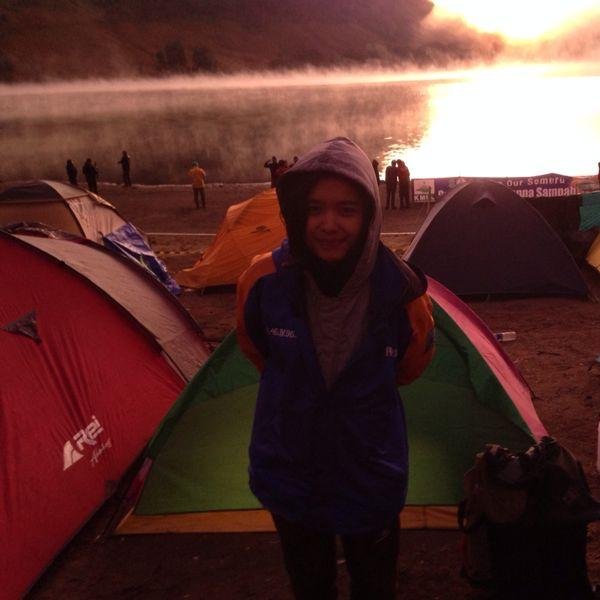 uputatita's profile picture. Trying to be nice | STIAMI, ILmu Adm. Fiskal 12'