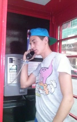 adriancasaspere's profile picture. Hakuna Matata. La Empresa. Q6