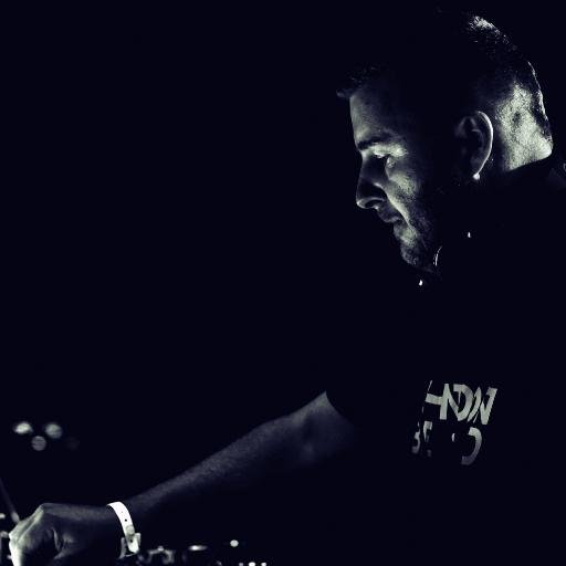 London based DJ / Producer CEO & Founder of No Excuse Records... Bookings - kal@underground-artists.com