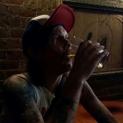 pizza. tacos. misfits. Patrick Swayze. whiskey. tattoos. hot sauce. liquorsmithery. holding on. (monkey bars) somersaults on dirty and hard floors.