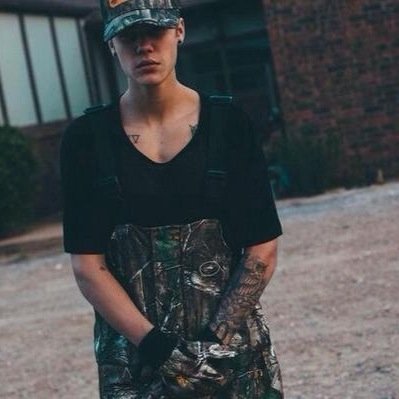 avondabieber's profile picture. Only you,Bieber. | CodySimpson,Frixion,Tutsbieber,JessicaJ,and 2others follow☀️