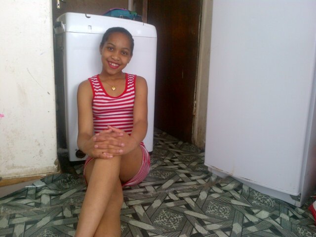 I am a very cute kind loving and caring I am 14yrs I am a girl LOL☺