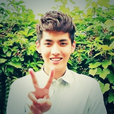 Hi! Don't have to follow this acc, just follow @fabgalaxy. This is her follback. thanks☻