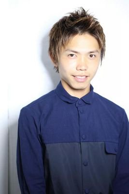 始めまして、林田 拓也と申します。青山、表参道美容室【AFLOAT Xel-ha】で美容師をしています！たくさんの美容情報を発信していきます！ 大阪出身