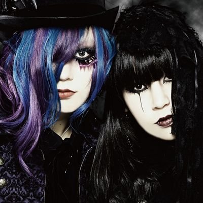 Ｘ-JAPAN、GALNERYUS、ラルク、ヒーナキャット、Bug Me Not、FROZEN CAKE BARが好きです。ギターやってます、フォローよろしくお願いします。
