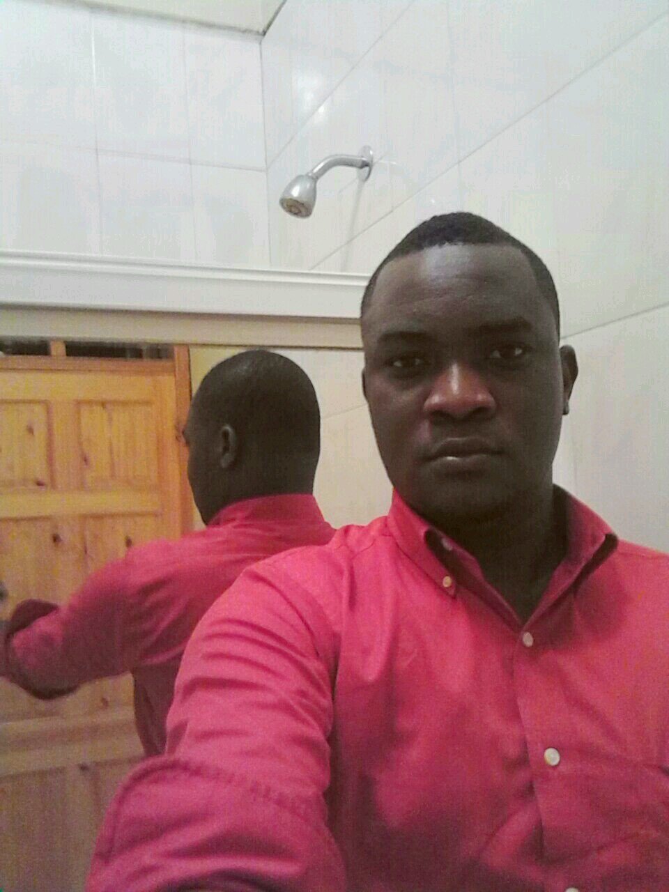 enicolas059's profile picture. 