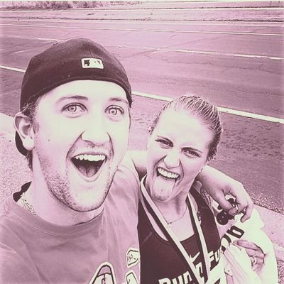 daniellavitali's profile picture. Hakuna Matata....the only way to live ♡ And surfing. That shits prime.