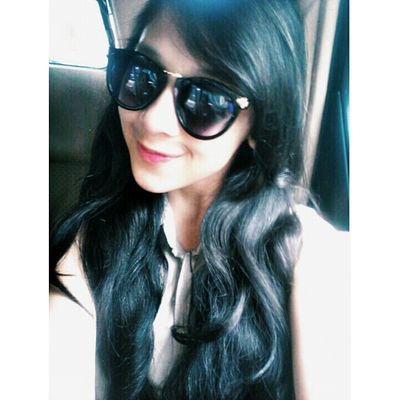 ||SHS:Smanichi ||23 November 1998                                               Instagram: diah_anjeni